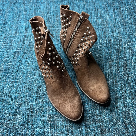 Steve Madden Dude Studded Boots in Brown Suede - Picture 3 of 9